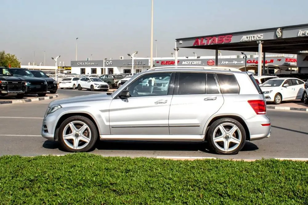 Mercedes Benz GLK Class 2013 for Sale in Dubai Image-3