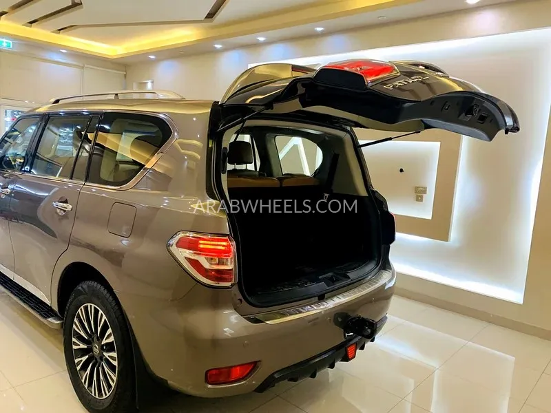 نيسان باترول 2016 for Sale in الشارقة Image-6