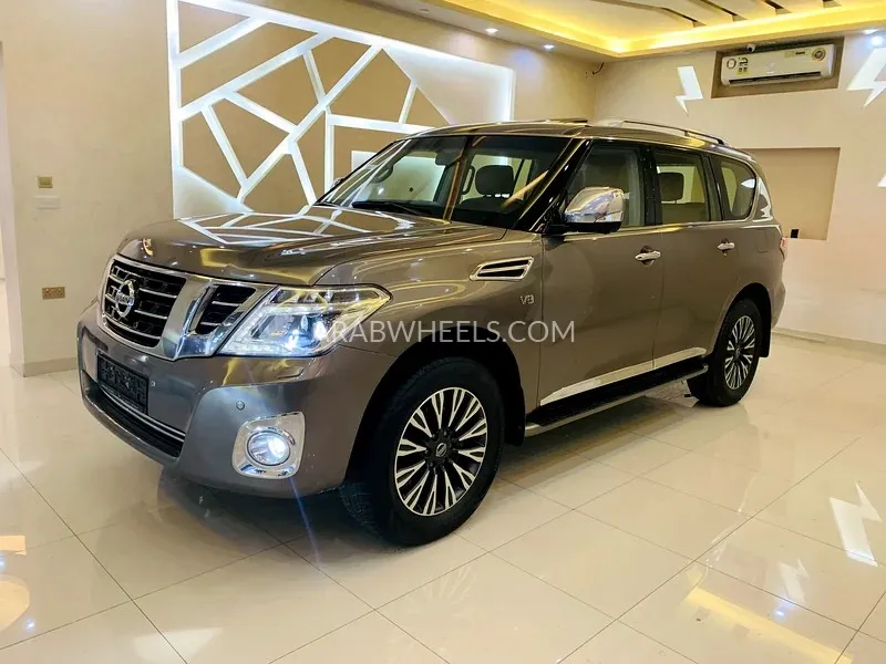 نيسان باترول 2016 for Sale in الشارقة Image-15