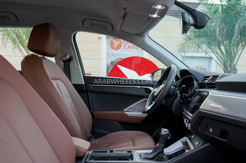 Audi Q3 2020 for Sale in Dubai Image-28