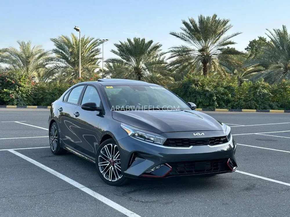 Kia Forte 2023 for Sale in Sharjah Image-2