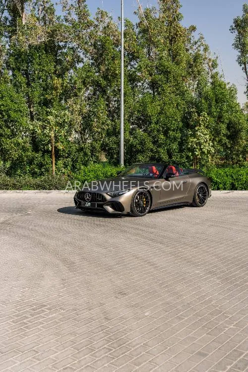 Mercedes Benz SL Class 2022 for Sale in Dubai Image-3
