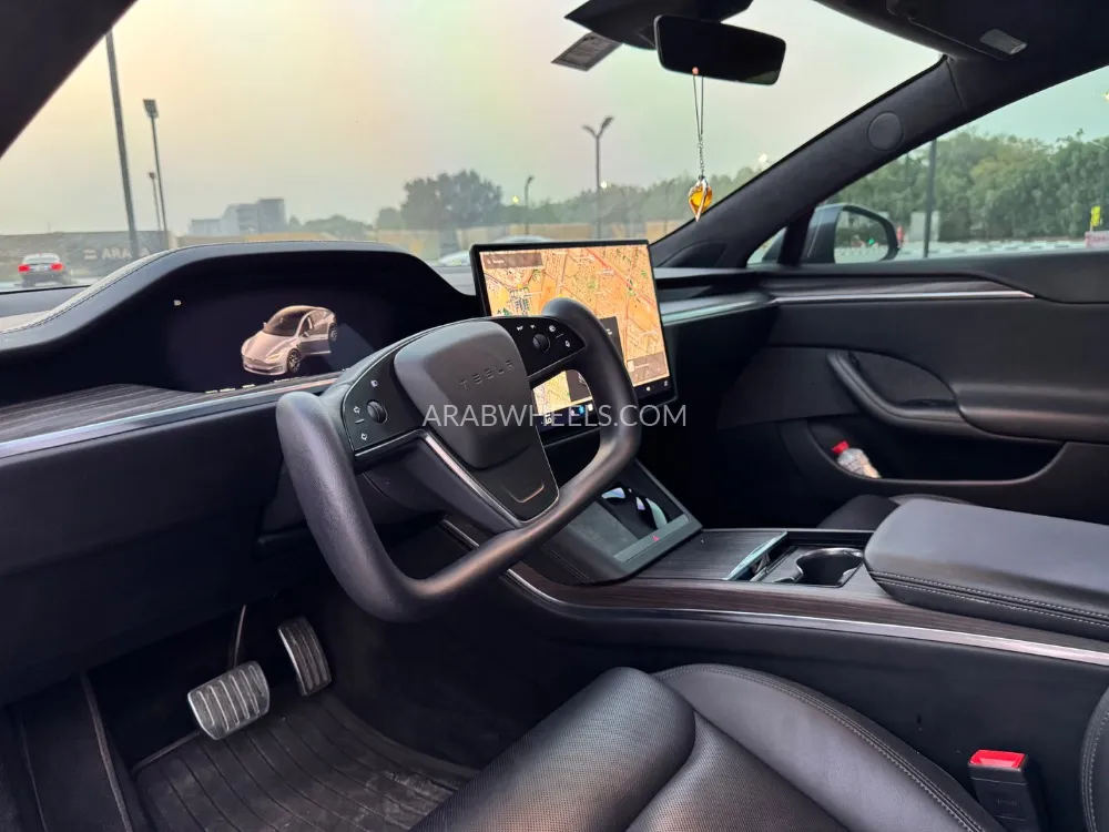 Tesla Model S 2021 for Sale in Sharjah Image-12