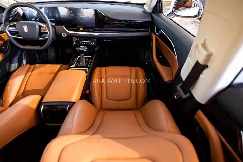 بيستون B70 2025 for Sale in دبي Image-16