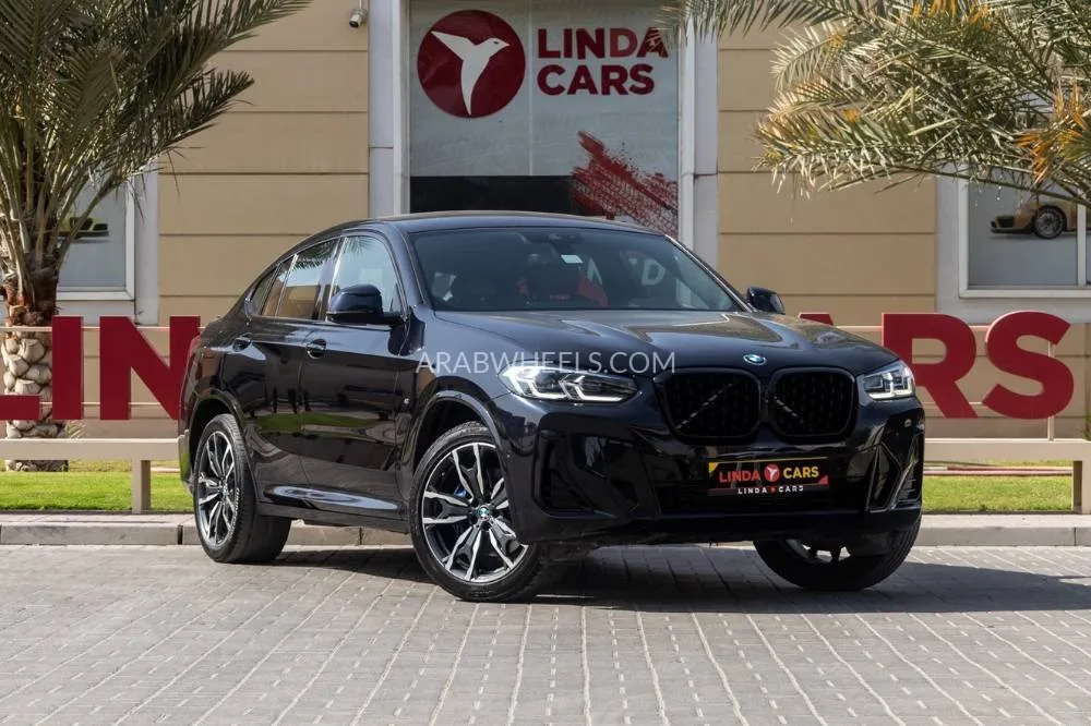 BMW X4 2022 for Sale in Dubai Image-3