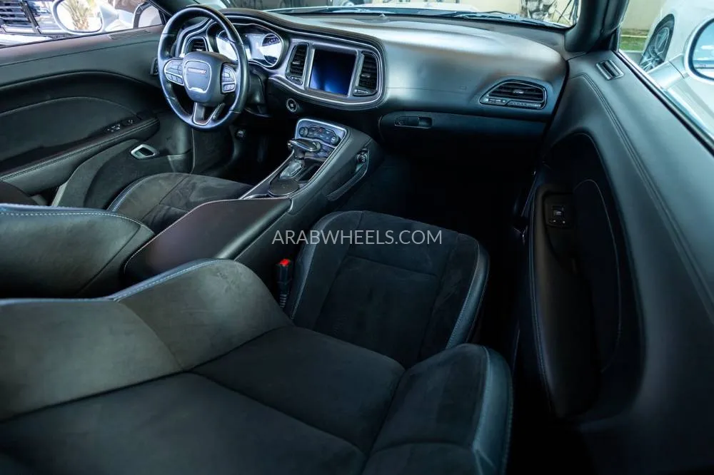Dodge Challenger 2021 for Sale in Dubai Image-17