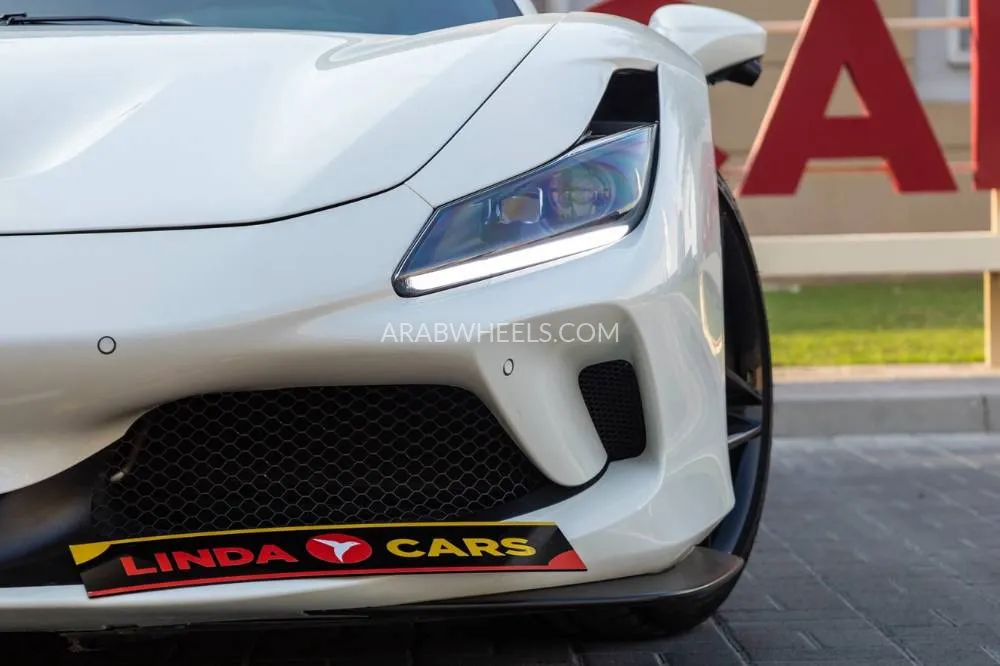Ferrari F8 Tributo 2021 for Sale in Dubai Image-5