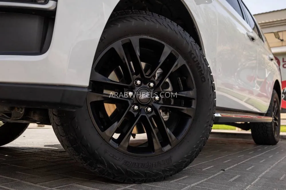 Ford Expedition 2022 for Sale in Dubai Image-9