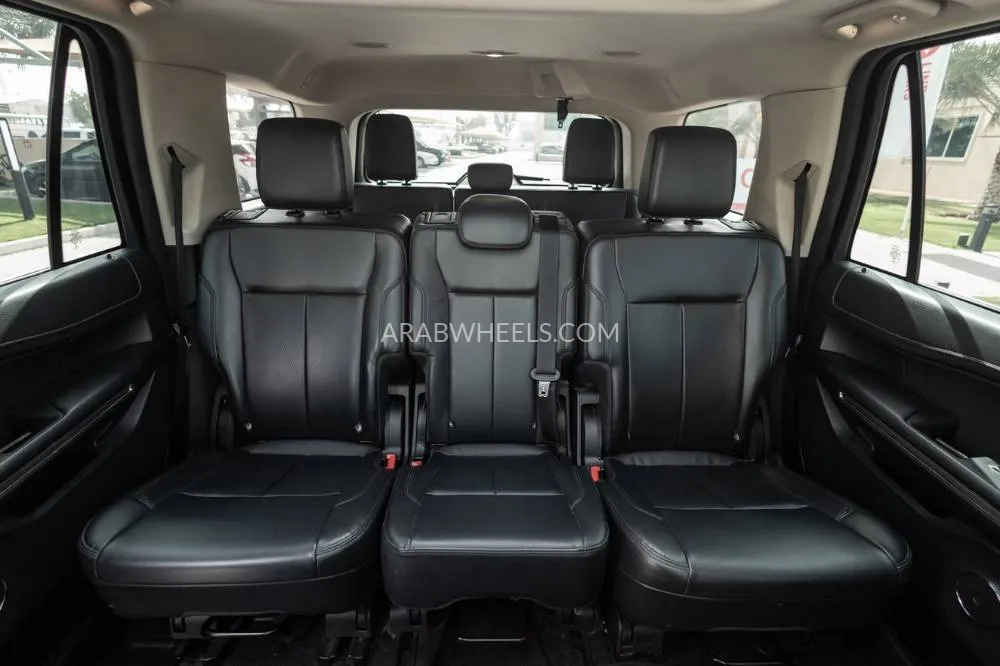 Ford Expedition 2022 for Sale in Dubai Image-23