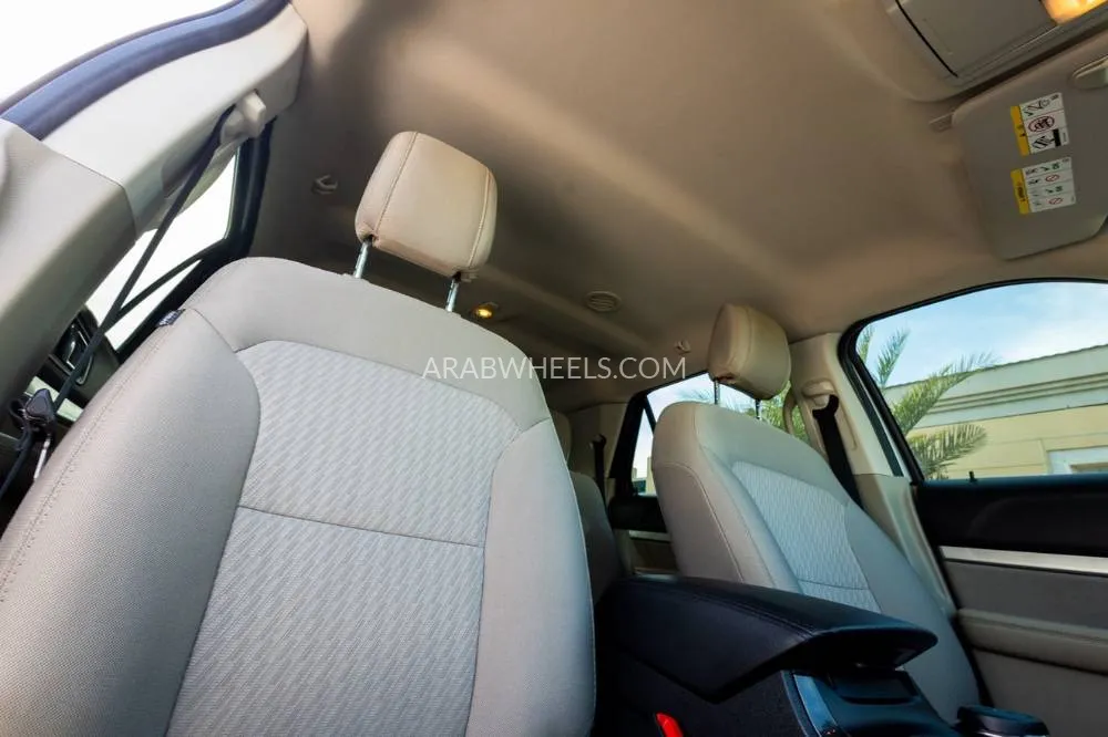 Ford Explorer 2018 for Sale in Dubai Image-24