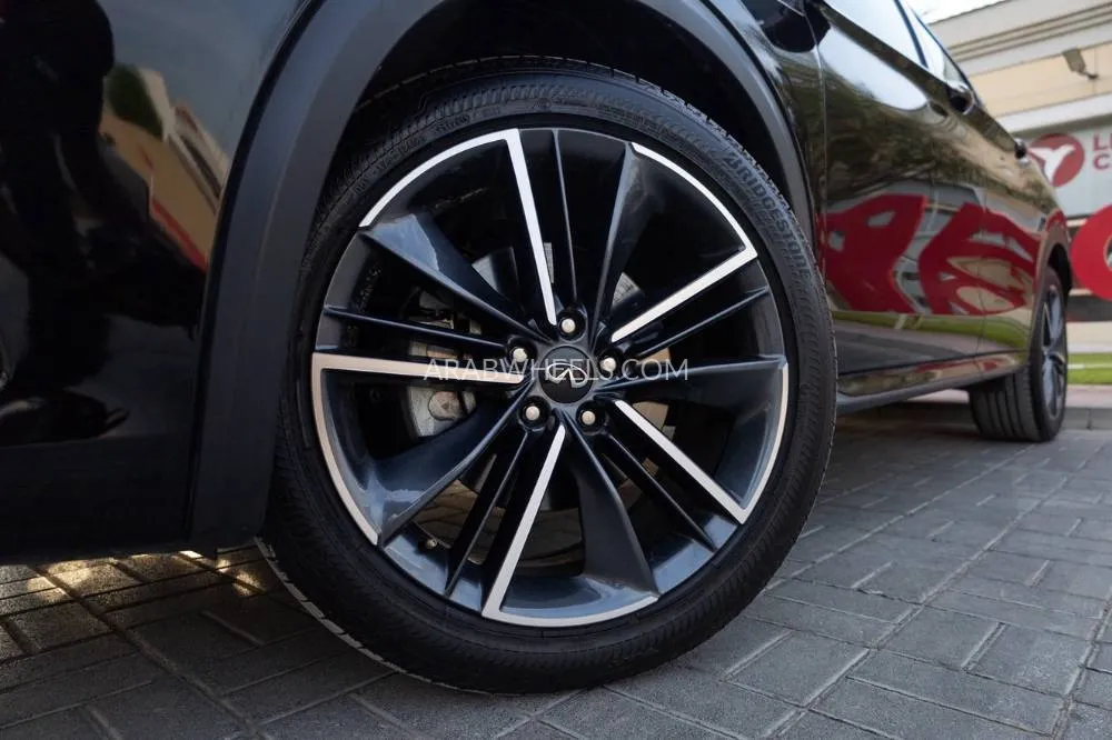 Infiniti QX55 2024 for Sale in Dubai Image-11