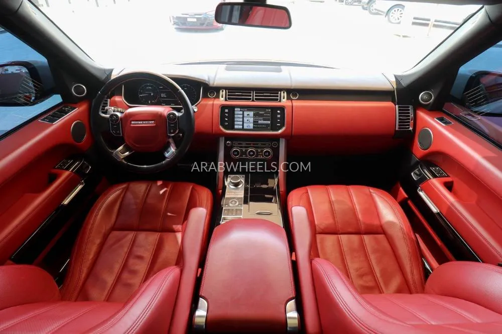 Land Rover Range Rover 2015 for Sale in Dubai Image-16