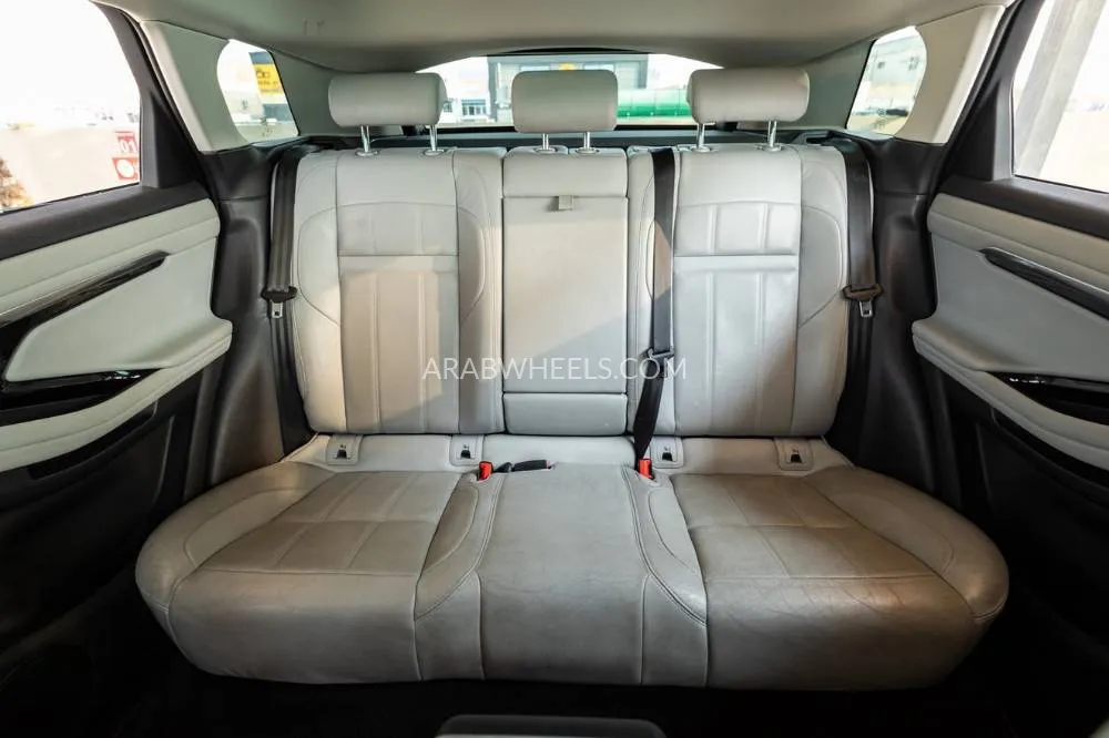 Land Rover Range Rover Evoque 2020 for Sale in Dubai Image-24