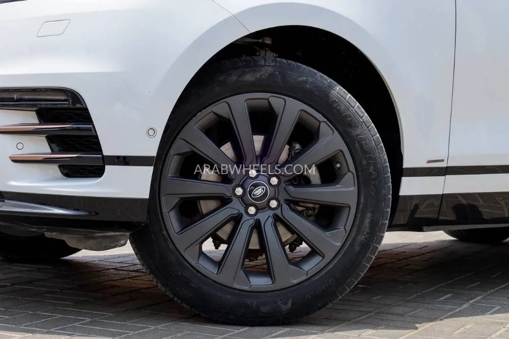 لاند روفر رينج روفر فيلار 2018 for Sale in دبي Image-14