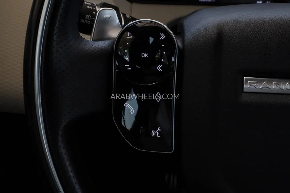 لاند روفر رينج روفر فيلار 2018 for Sale in دبي Image-22