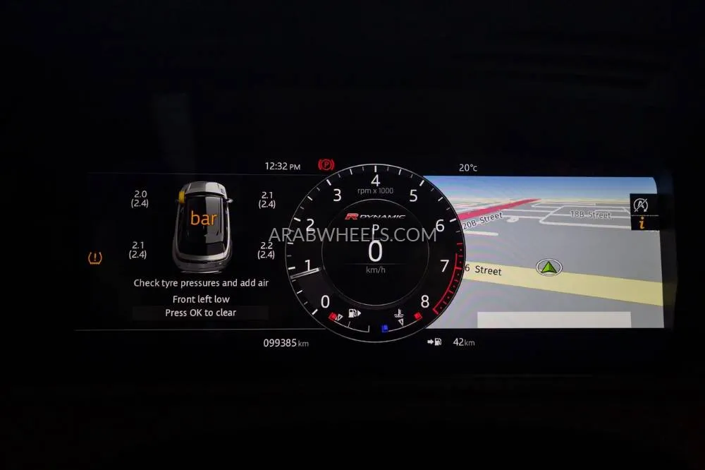 لاند روفر رينج روفر فيلار 2019 for Sale in دبي Image-18