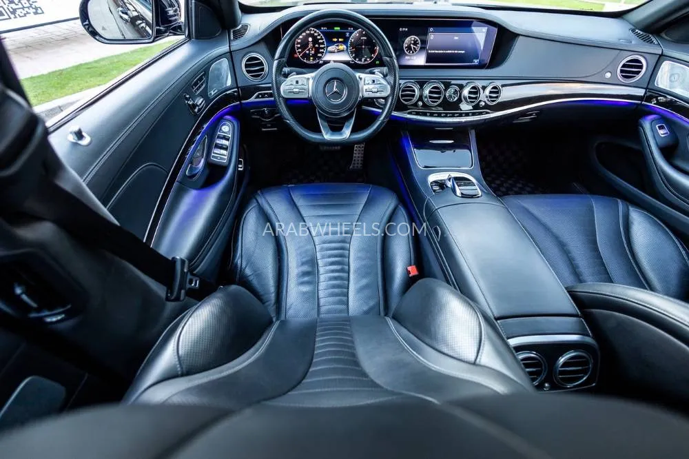 Mercedes Benz CLS Class 2020 for Sale in Dubai Image-14