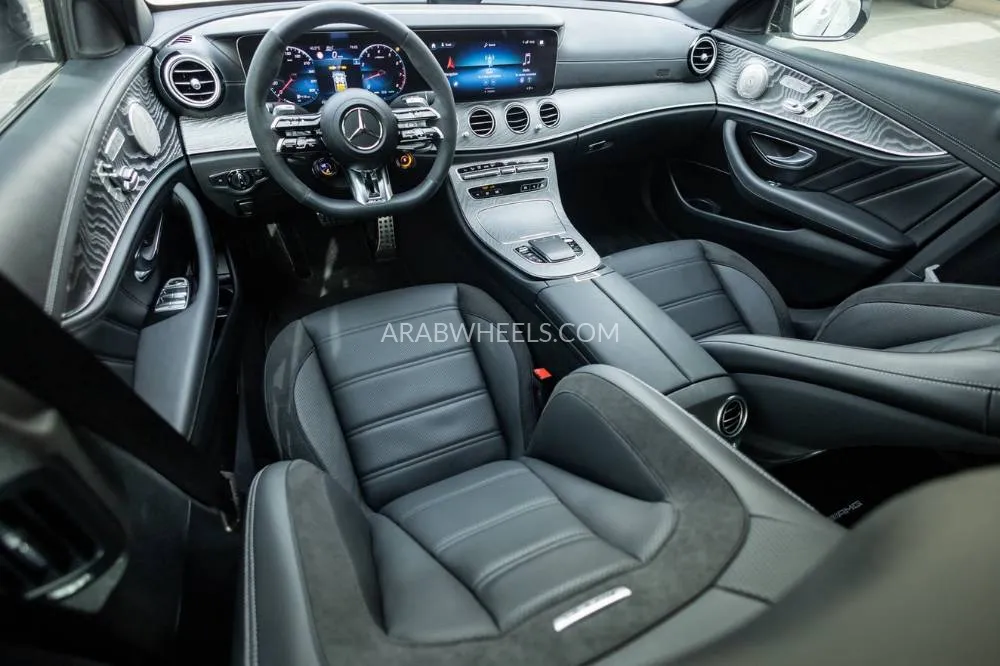Mercedes Benz E Class 2023 for Sale in Dubai Image-14