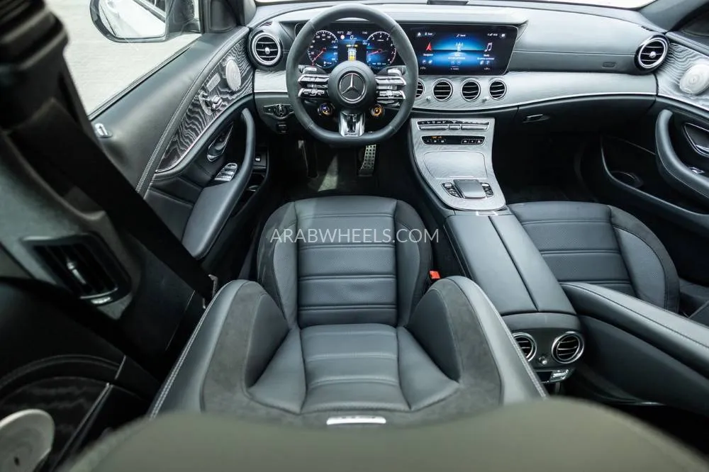Mercedes Benz E Class 2023 for Sale in Dubai Image-16