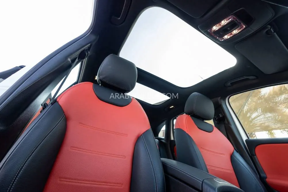 Mercedes Benz GLA 2024 for Sale in Dubai Image-24