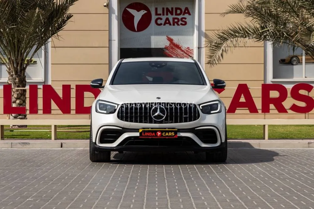 Mercedes Benz GLC Class 2020 for Sale in Dubai Image-4