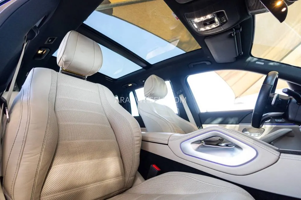 Mercedes Benz GLS 2022 for Sale in Dubai Image-23