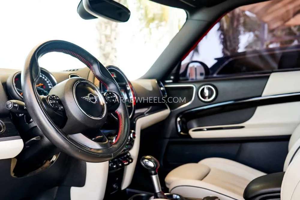 Mini Countryman 2018 for Sale in Dubai Image-29