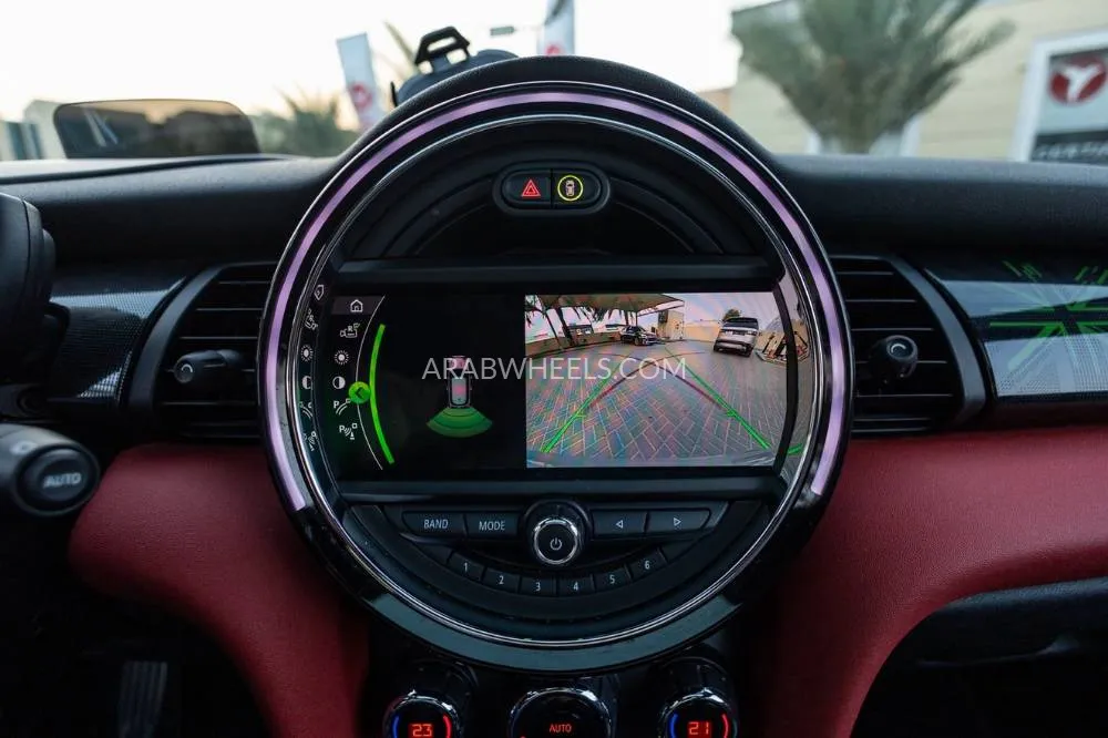 Mini Hatch 2021 for Sale in Dubai Image-19