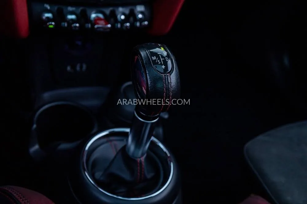 Mini Hatch 2018 for Sale in Dubai Image-21