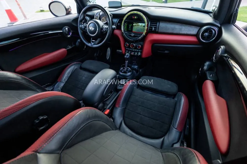 Mini Hatch 2018 for Sale in Dubai Image-22
