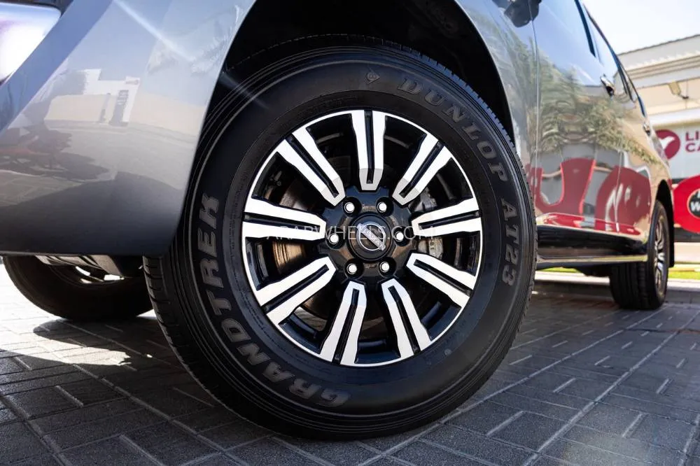 Nissan Patrol 2024 for Sale in Dubai Image-11