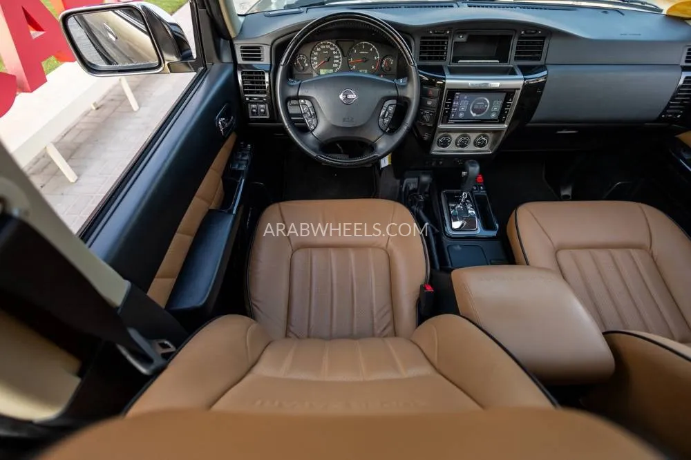 Nissan Patrol 2022 for Sale in Dubai Image-16