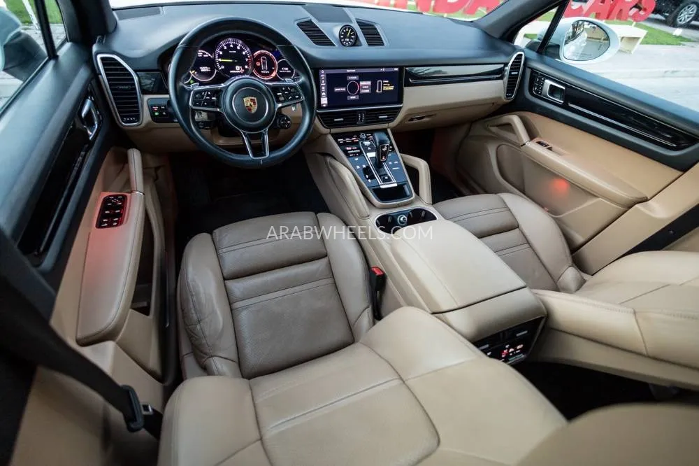 Porsche Cayenne 2019 for Sale in Dubai Image-15