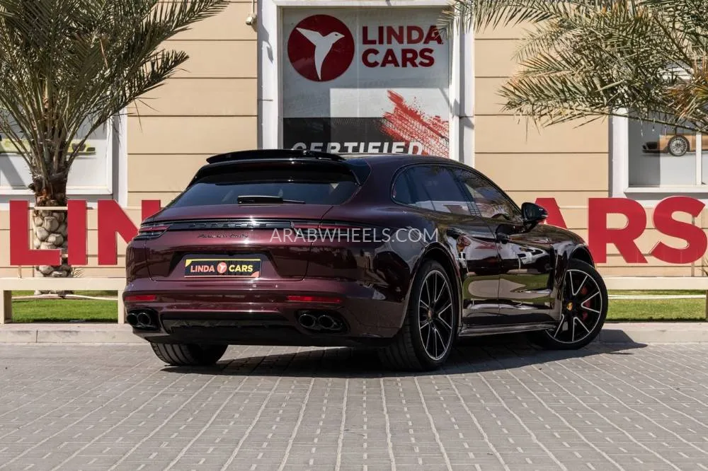 Porsche Panamera 2018 for Sale in Dubai Image-8