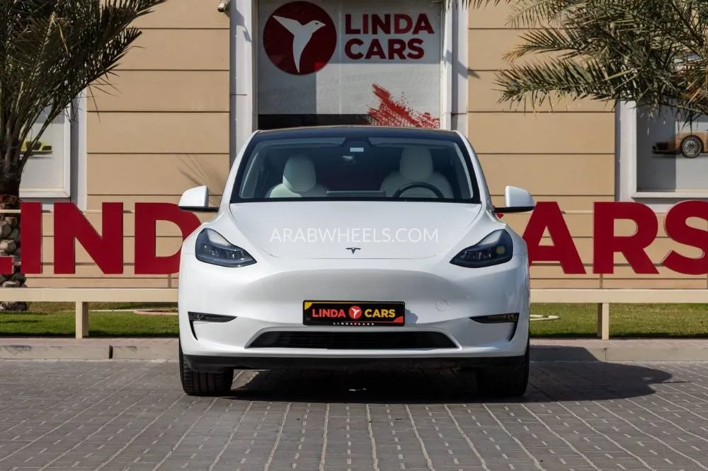 Tesla Model Y 2023 for Sale in Dubai Image-4