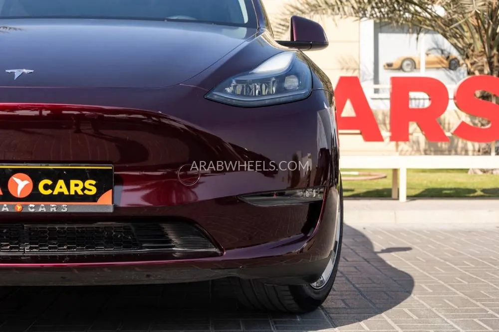 Tesla Model Y 2024 for Sale in Dubai Image-5