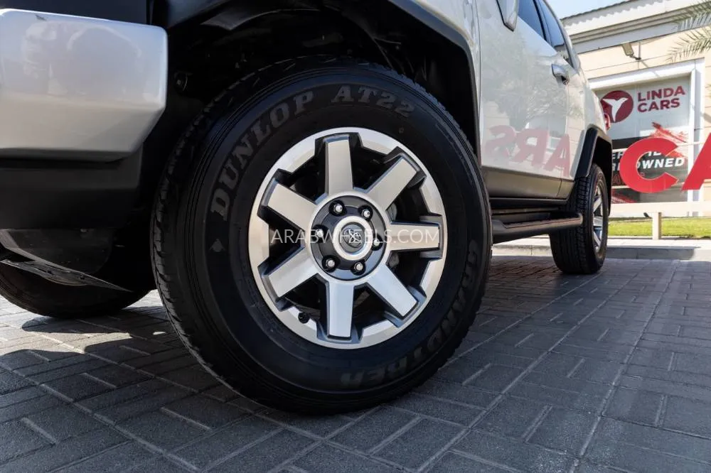 Toyota FJ Cruiser 2022 for Sale in Dubai Image-11