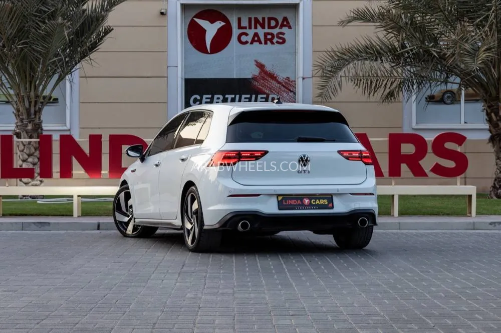 Volkswagen Golf GTI 2021 for Sale in Dubai Image-8