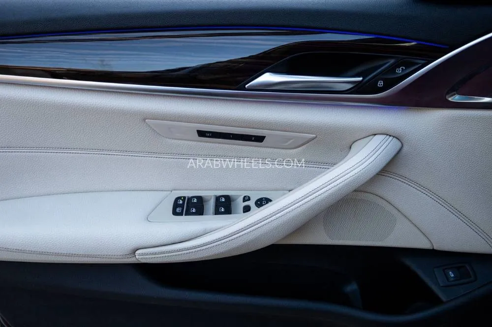 BMW 5 series 2019 for Sale in Dubai Image-11