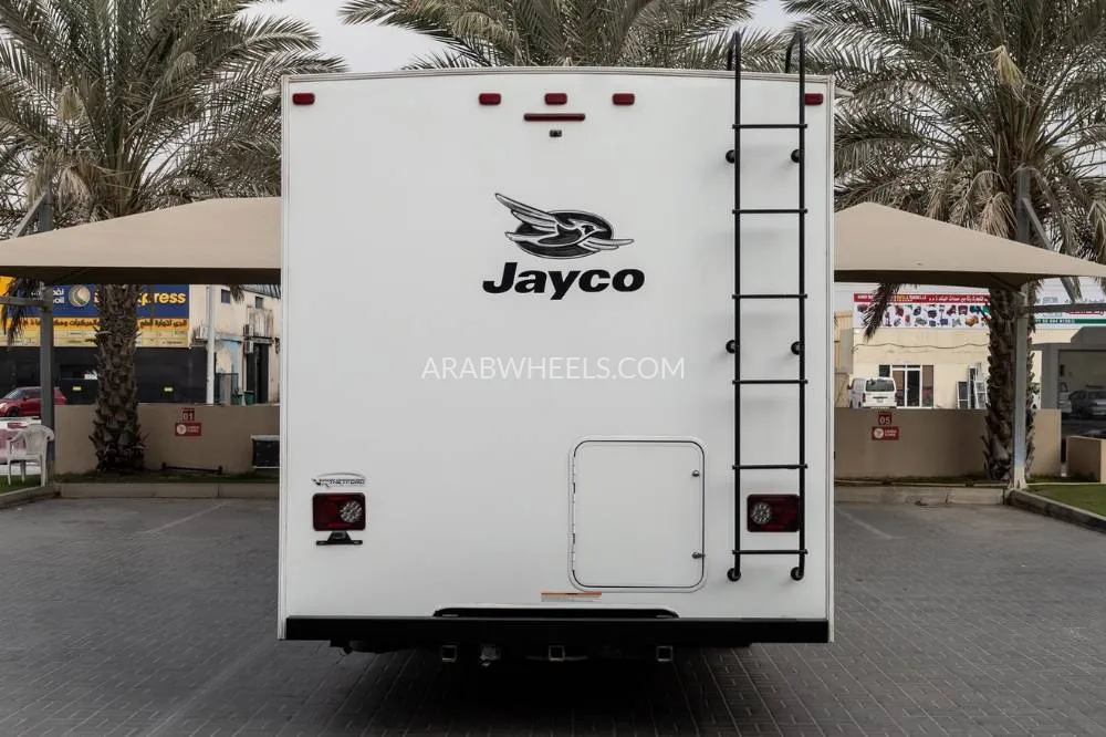 Ford E 450 2022 for Sale in Dubai Image-13