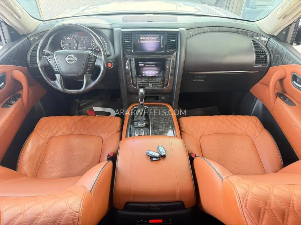 Nissan Patrol 2021 for Sale in Abu Dhabi Image-9