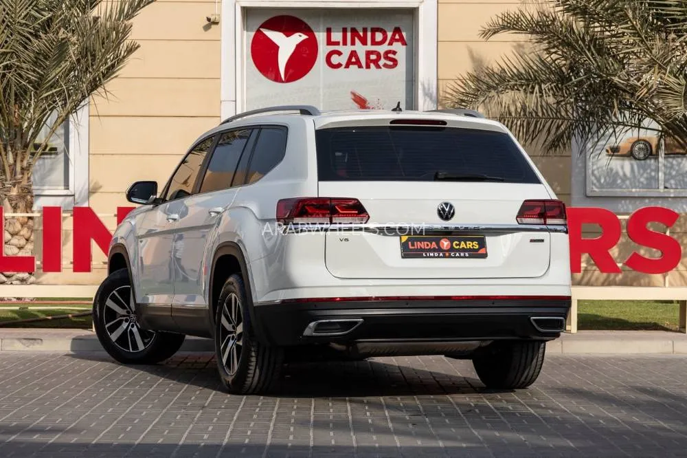 Volkswagen Teramont 2022 for Sale in Dubai Image-8