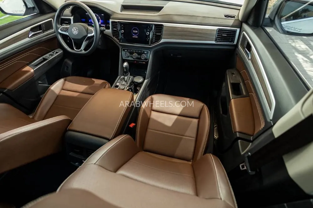 Volkswagen Teramont 2022 for Sale in Dubai Image-22