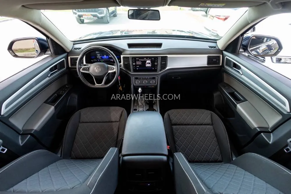 Volkswagen Teramont 2022 for Sale in Dubai Image-14