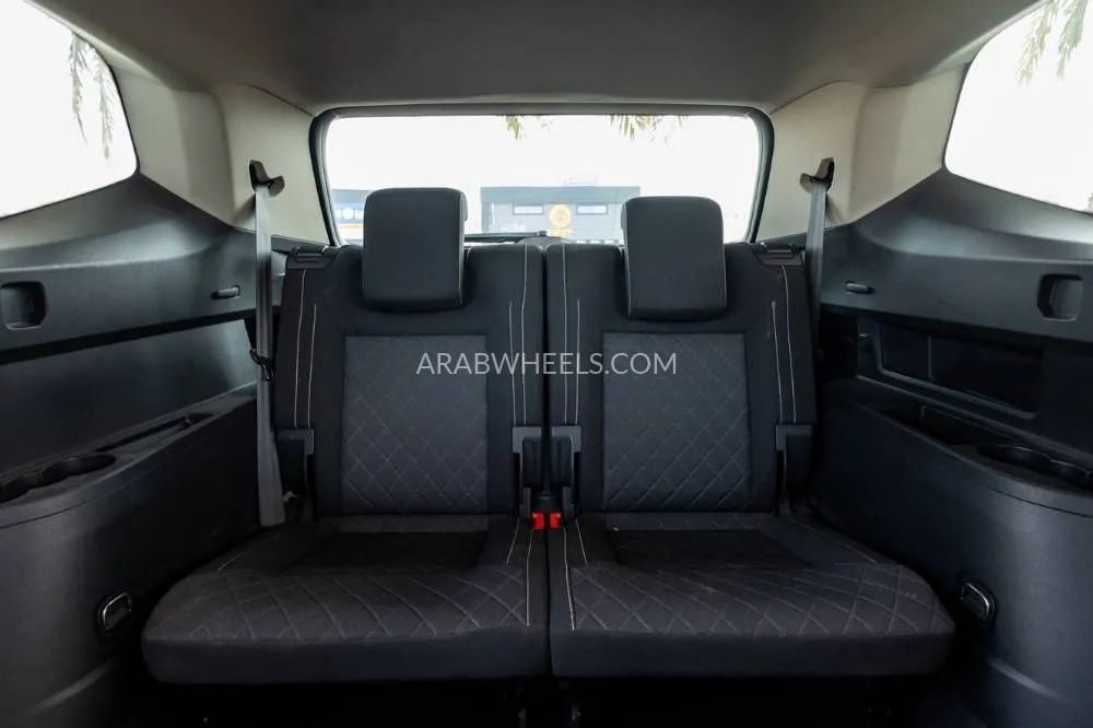Volkswagen Teramont 2022 for Sale in Dubai Image-24