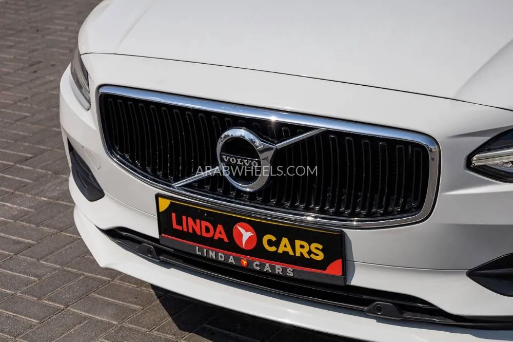 Volvo S90 2017 for Sale in Dubai Image-5