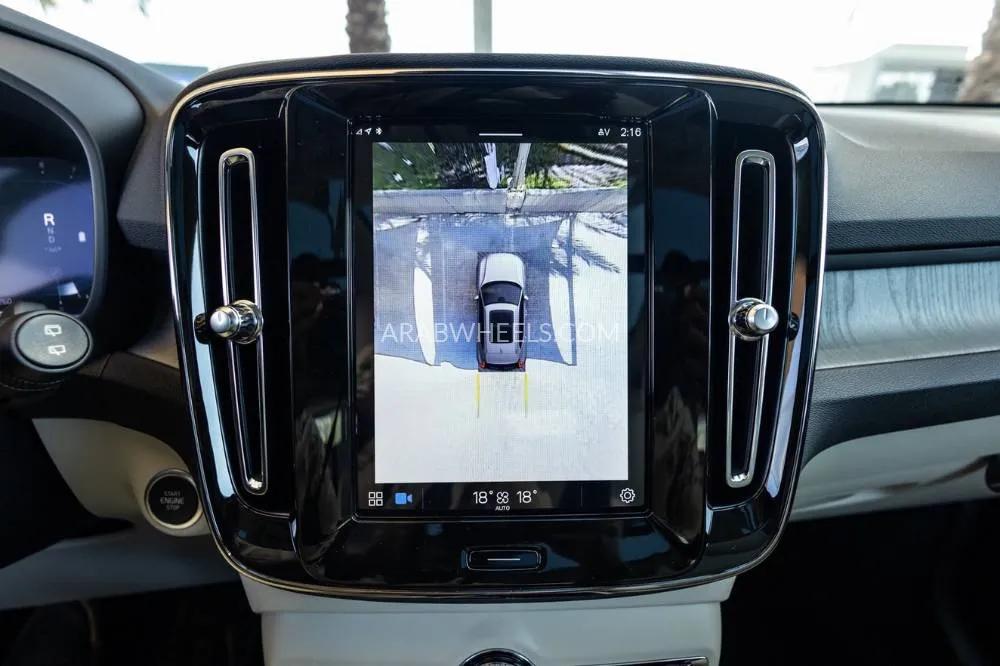 Volvo XC40 2024 for Sale in Dubai Image-20