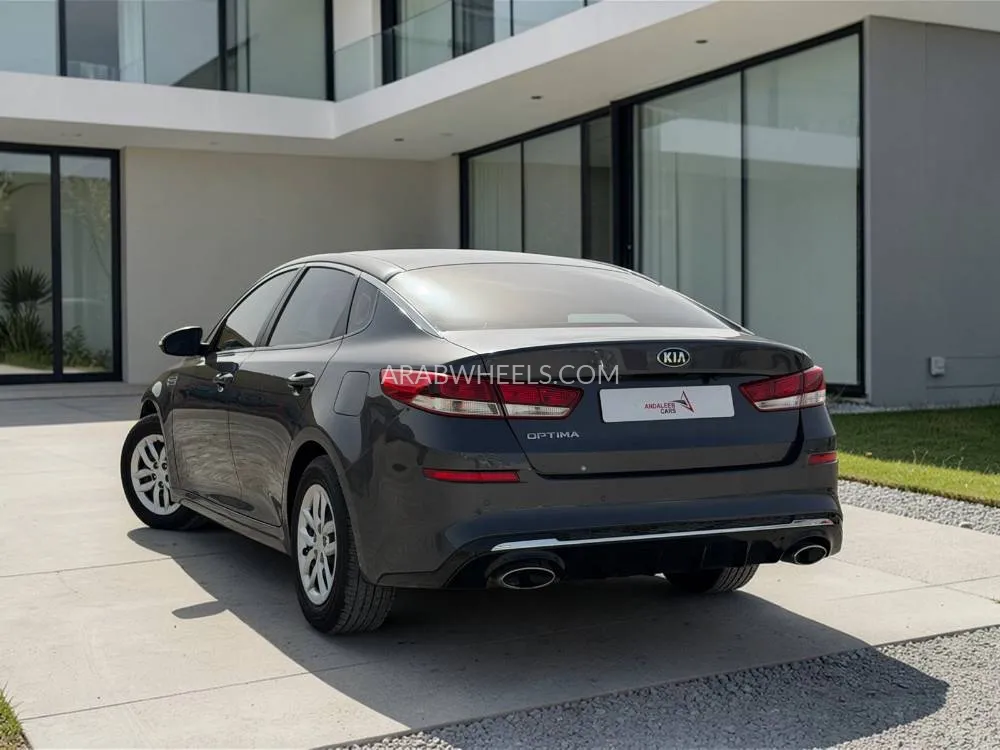 Kia Optima 2020 for Sale in Dubai Image-5