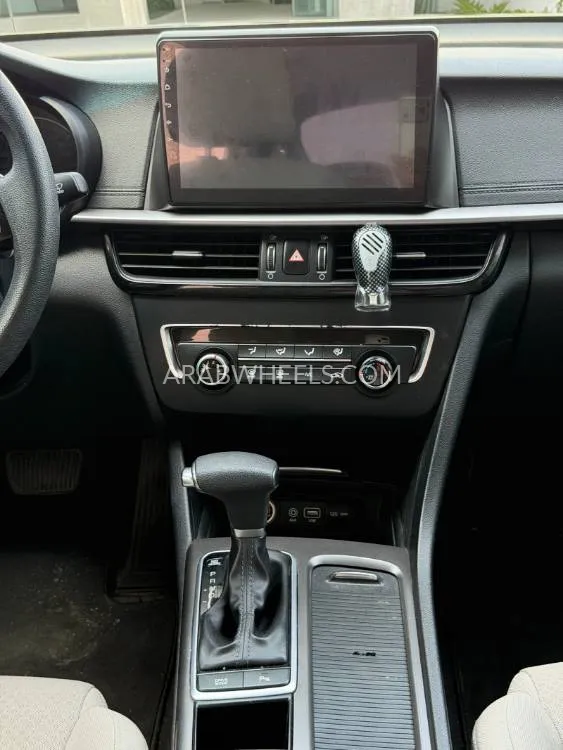 Kia Optima 2020 for Sale in Dubai Image-13