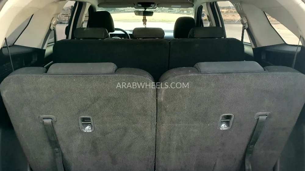 Kia Sorento 2024 for Sale in Sharjah Image-10